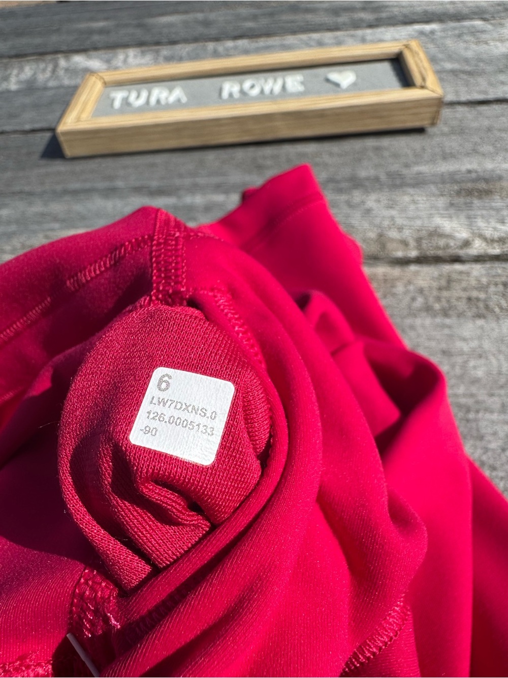 Lululemon Wunder Train No Line High-Rise Short 6" Mulberry Spark SIZE 6 NWT ๐ - Picture 6 of 8